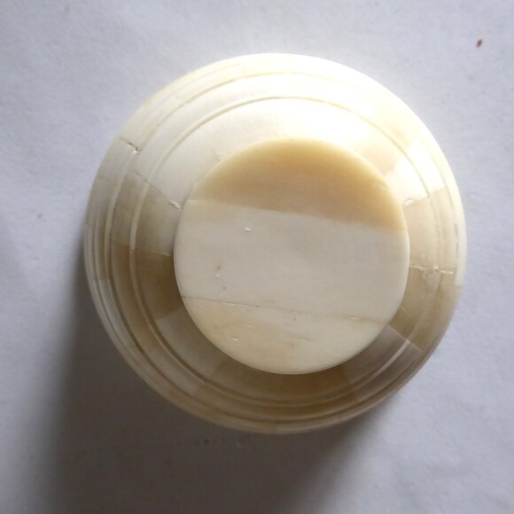 VINTAGE NEW HANDCRAFTED LIDDED OPIUM BOX BONE INLAY OVER WOOD TRINKET DISH - Picture 8 of 8